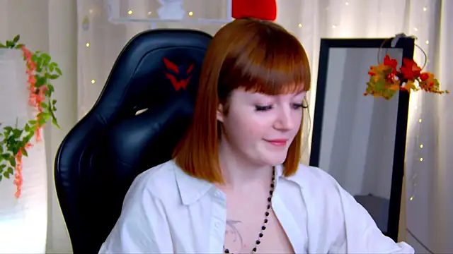 Ashley Nicks online show from 11/01/25, 02:07