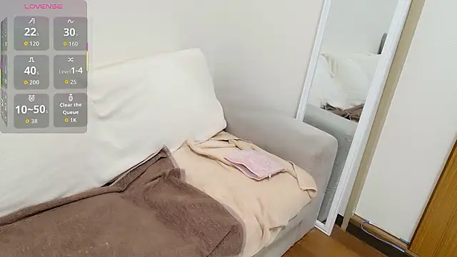 pppYukaqqq online show from 10/18/25, 09:55