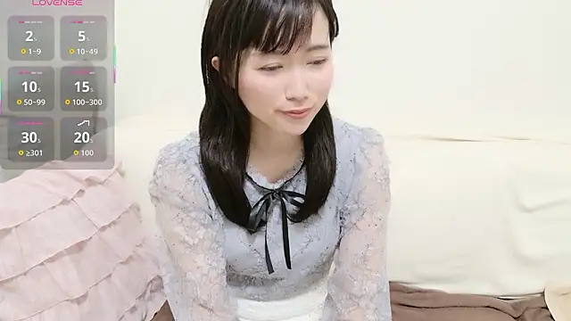 pppYukaqqq online show from 10/25/25, 10:25