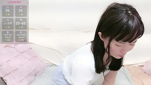 pppYukaqqq online show from 05/25/26, 12:04