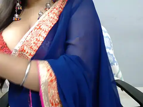 Snapshot of Surjeet_Kaur chatting on 10/19/25, 04:48 Surjeet Kaur online show from 10/19/25, 04:48