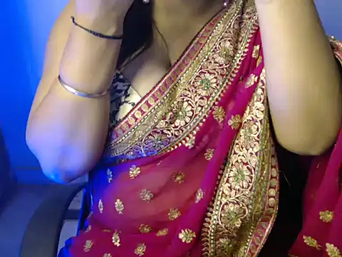 Snapshot of Surjeet_Kaur chatting on 02/13/26, 05:51 Surjeet Kaur online show from 02/13/26, 05:51