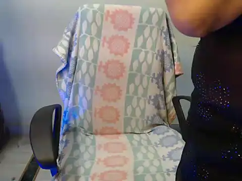 Snapshot of Surjeet_Kaur chatting on 02/14/26, 04:02 Surjeet Kaur online show from 02/14/26, 04:02