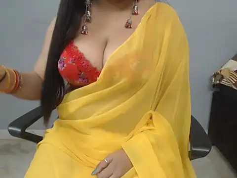 Snapshot of Surjeet_Kaur chatting on 03/06/25, 08:41 Surjeet Kaur online show from 03/06/25, 08:41
