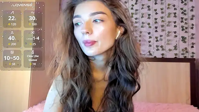 Snapshot of MelissaMillton chatting on 11/12/25, 04:05 MelissaMillton online show from 11/12/25, 04:05