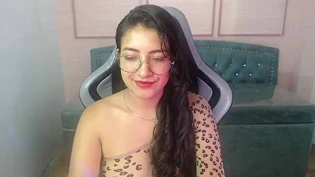 alexa romero t online show from 10/30/25, 12:58