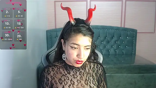 alexa romero t online show from 10/17/25, 12:29