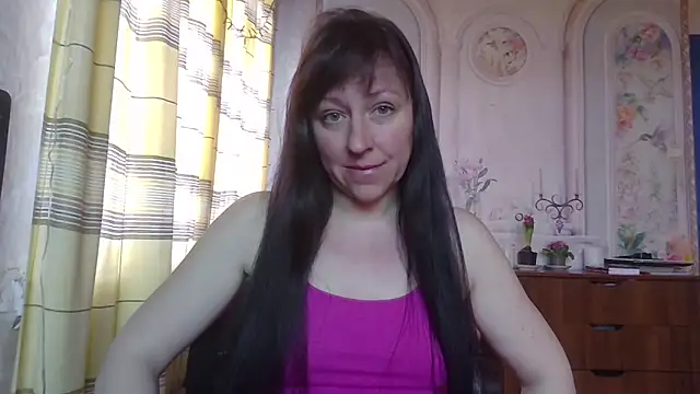 Snapshot of CarolinaReaperRed chatting on 03/13/26, 06:40 CarolinaReaperRed online show from 03/13/26, 06:40