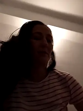 Snapshot of Anonim2026 chatting on 03/13/25, 10:43 Anonim2026 online show from 03/13/25, 10:43