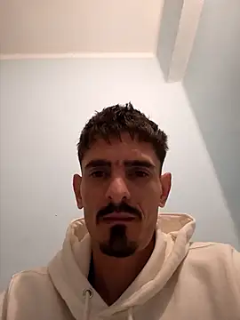 Snapshot of Anonim2026 chatting on 03/17/25, 10:19 Anonim2026 online show from 03/17/25, 10:19