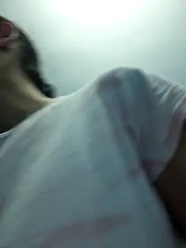 Snapshot of Anonim2026 chatting on 09/30/25, 11:22 Anonim2026 online show from 09/30/25, 11:22