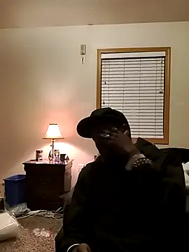 Snapshot of BadazzRXL chatting on 10/13/25, 02:35 BadazzRXL online show from 10/13/25, 02:35