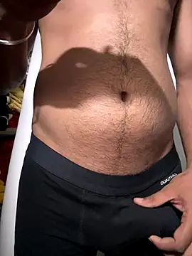 Snapshot of RightFielder chatting on 10/03/25, 01:56 RightFielder online show from 10/03/25, 01:56