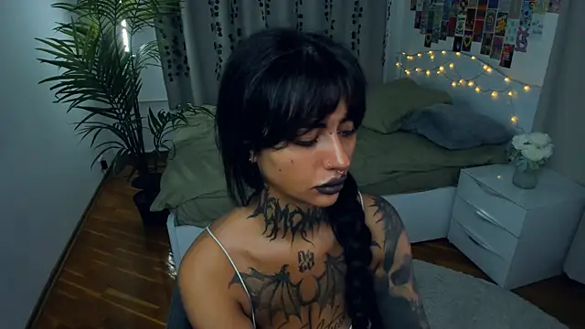 CharimgSabrina online show from 11/14/25, 06:17