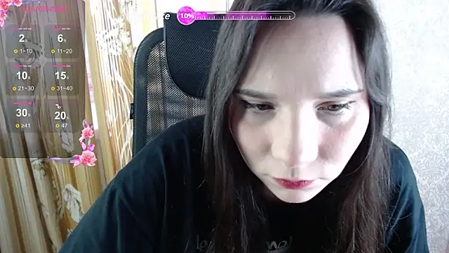 KateForLove online show from 04/13/26, 01:48