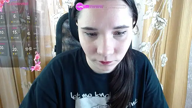 Snapshot of KateForLove chatting on 10/08/25, 11:12 KateForLove online show from 10/08/25, 11:12