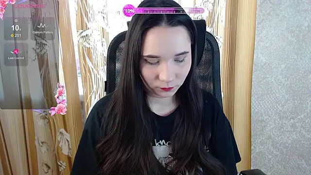 KateForLove online show from 03/06/26, 10:10