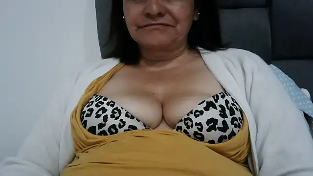 BiancaSteel online show from 02/05/26, 02:40