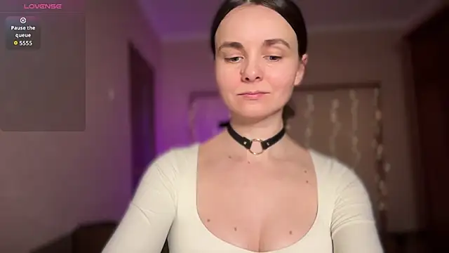Snapshot of lanaloulou chatting on 05/11/26, 09:12 lanaloulou online show from 05/11/26, 09:12
