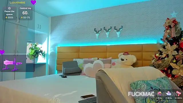 LeilaHiuston online show from 11/09/25, 08:13