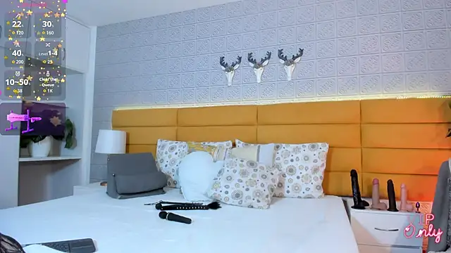 LeilaHiuston online show from 02/22/26, 12:02