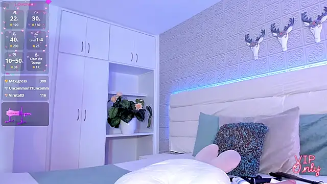 LeilaHiuston online show from 03/15/26, 08:21