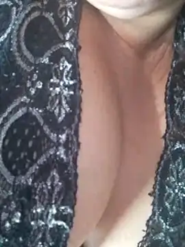 Sandra42 online show from 11/15/25, 01:59