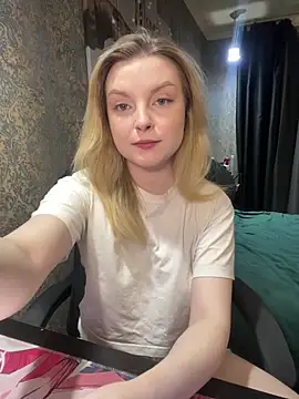 Lina ly online show from 03/22/25, 02:03