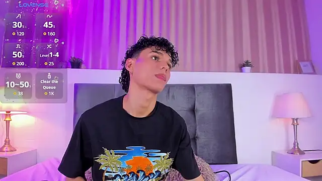 Kai riptide online show from 10/11/25, 07:59