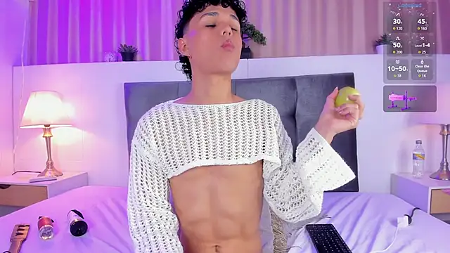 Kai riptide online show from 09/30/25, 08:04