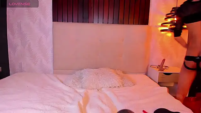 Kai riptide online show from 03/23/25, 03:32