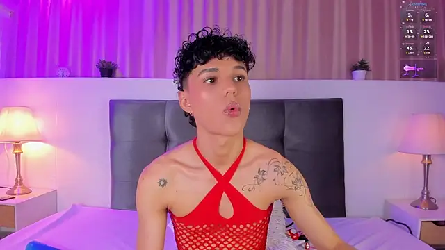 Kai riptide online show from 10/25/25, 08:42