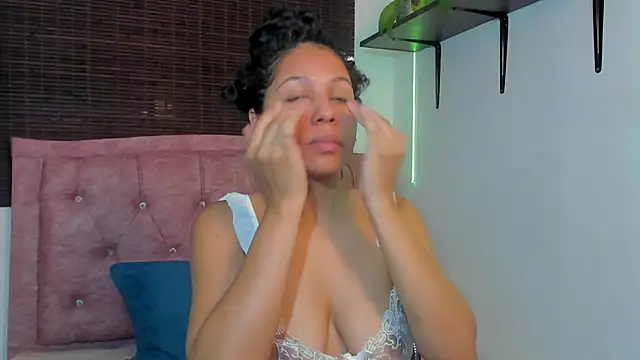 Sasha rd online show from 04/18/26, 01:24