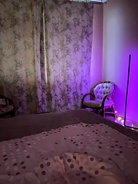 Mary Kiitty online show from 11/22/25, 10:36