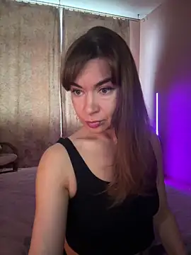 Mary Kiitty online show from 11/17/25, 11:47