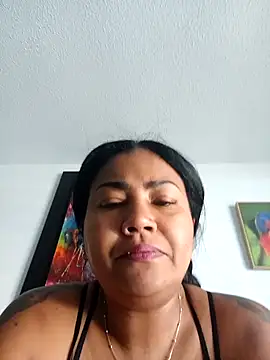 Ariana Rodriguez online show from 10/21/25, 01:10