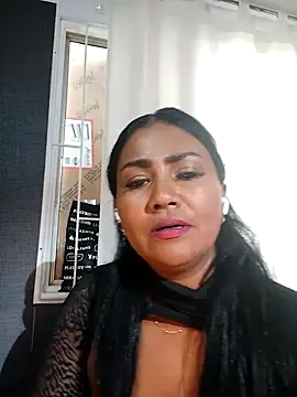 Ariana Rodriguez online show from 10/16/25, 03:09