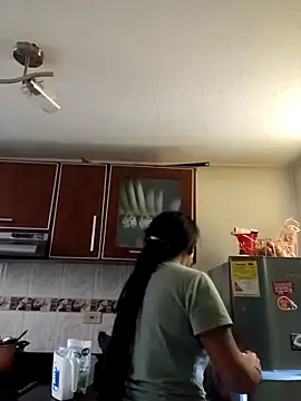 Ariana Rodriguez online show from 10/03/25, 01:23