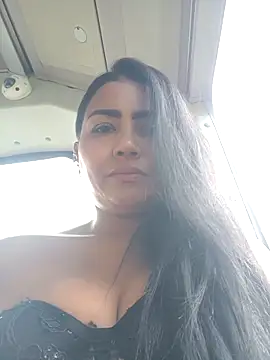 Ariana Rodriguez online show from 04/21/26, 01:07