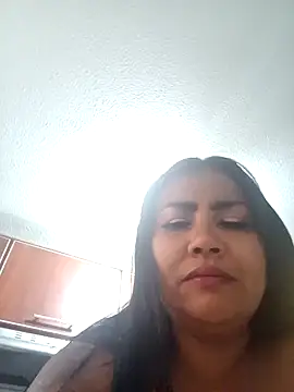 Ariana Rodriguez online show from 03/11/26, 12:43