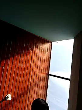 Ariana Rodriguez online show from 04/12/26, 12:41
