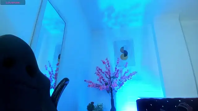 Ayliinn  online show from 04/12/26, 12:47