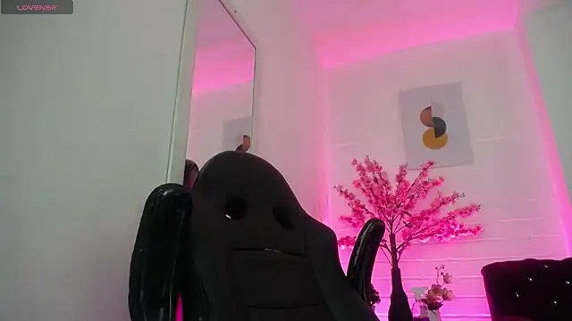 Ayliinn  online show from 05/21/26, 03:26