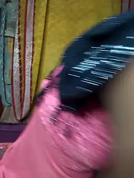 Cutesoma01 online show from 10/28/25, 04:39