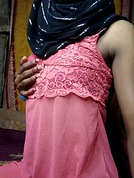 Cutesoma01 online show from 09/12/25, 05:13