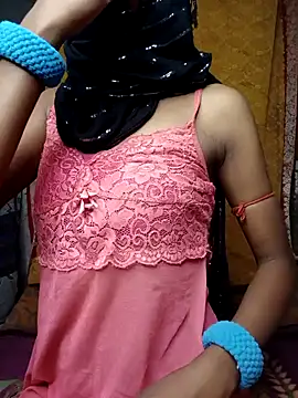 Cutesoma01 online show from 10/24/25, 05:01