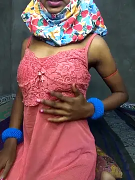 Cutesoma01 online show from 11/22/25, 03:27