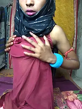 Cutesoma01 online show from 10/15/25, 05:32