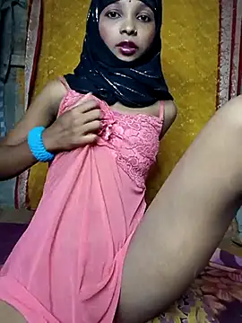 Cutesoma01 online show from 09/08/25, 05:12