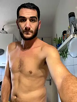 Snapshot of Anthopassif84 chatting on 09/24/25, 01:06 Anthopassif84 online show from 09/24/25, 01:06